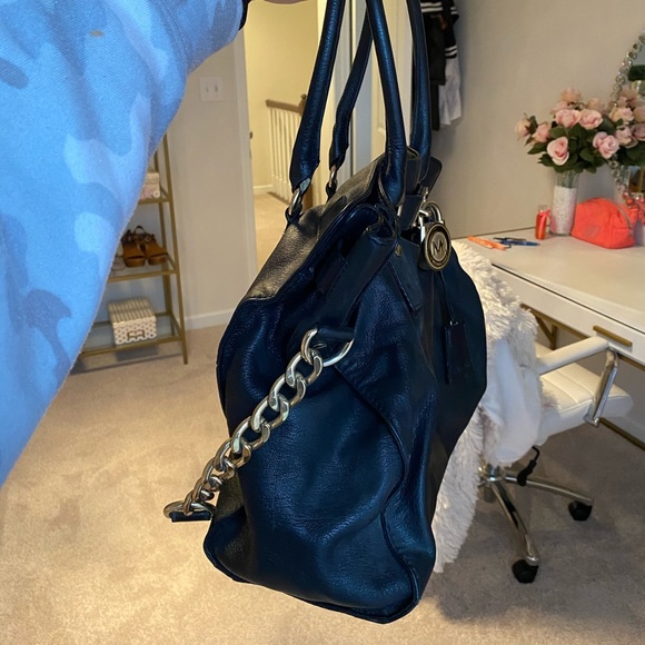 Michael Kors Arm Bag! - Picture 2 of 5